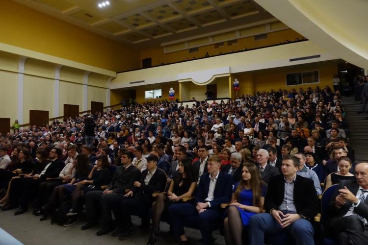 События НИУ «БелГУ» факультет физической культуры отметил 50-летие!