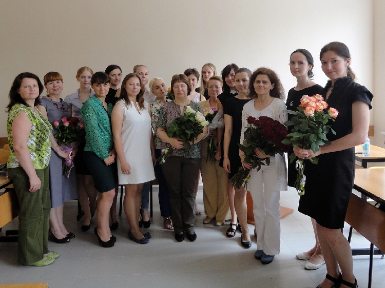 События НИУ «БелГУ» первые бакалавры факультета иностранных языков