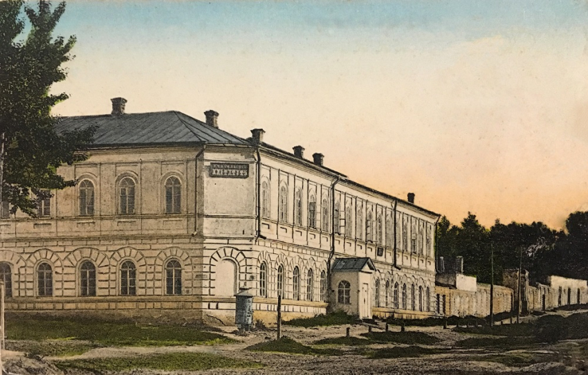 События НИУ «БелГУ» директор центра истории ниу «белгу» рассказала о самом первом высшем учебном заведении в белгороде