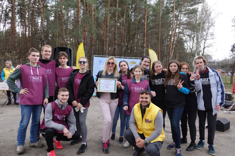 События НИУ «БелГУ» студенты белгородского госуниверситета приняли участие в межвузовском экологическом плоггинг-забеге