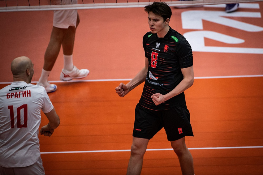 События НИУ «БелГУ» студент ниу «белгу» установил новый личный рекорд результативности в волейбольной суперлиге