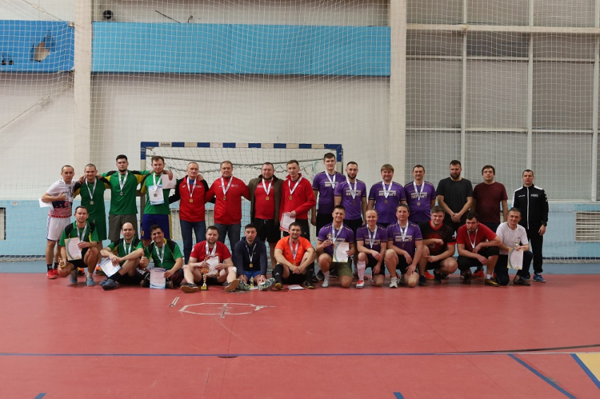 События НИУ «БелГУ» в ниу «белгу» подвели итоги соревнований по мини-футболу среди работников вуза