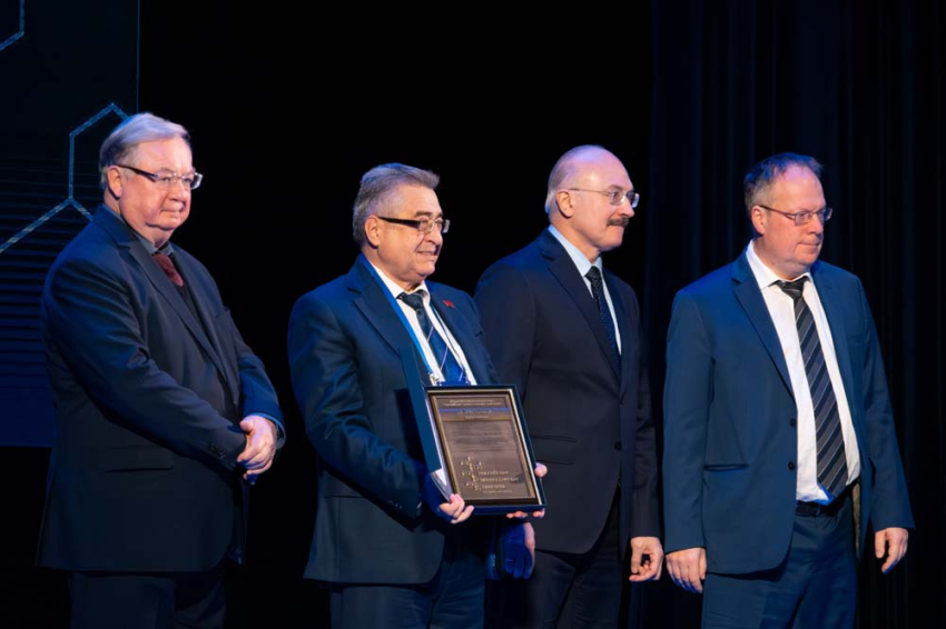 События НИУ «БелГУ» директор юридического института ниу «белгу» стал лауреатом общенациональной премии «декан года»