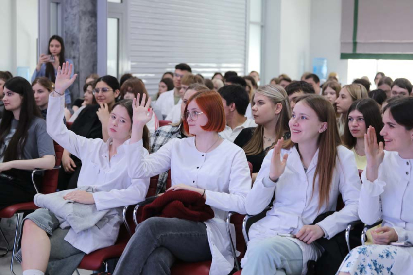 События НИУ «БелГУ» в ниу «белгу» состоялась лекция российского общества «знание» о здоровой нации
