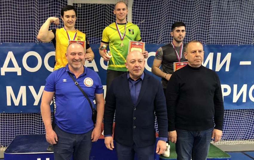 События НИУ «БелГУ» аспирант ниу «белгу» выиграл всероссийский кубок досааф по армрестлингу