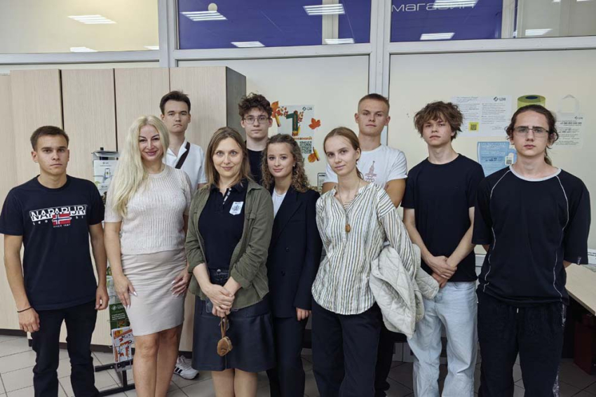 Студенты НИУ «БелГУ» увидели цикл работы оператора ТКО События НИУ «БелГУ» студенты ниу «белгу» увидели цикл работы оператора тко