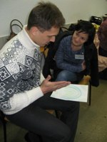 Увеличить Мастер-класс Елены Ларечиной "Окно в мир ребенка". Обсуждение творческого задания (Евгений Евтушенко)