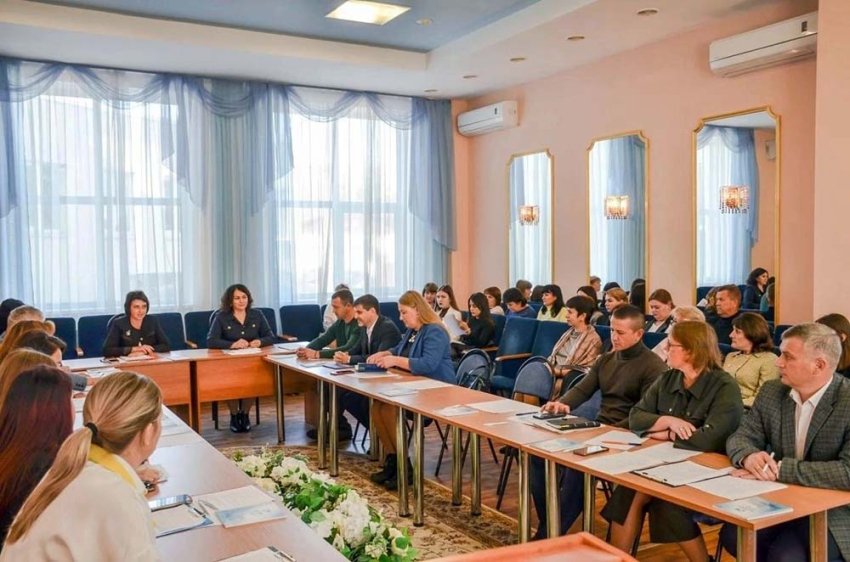 События НИУ «БелГУ» общественно-политическому просвещению молодёжи посвятили выездной круглый стол