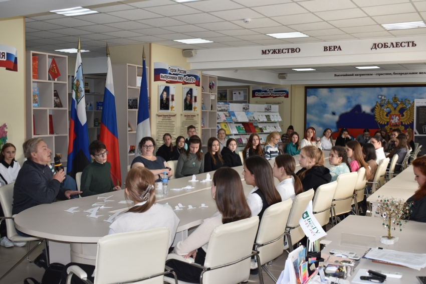 События НИУ «БелГУ» «журавли нашей победы»: в белгородском госуниверситете почтили память погибших во всех войнах